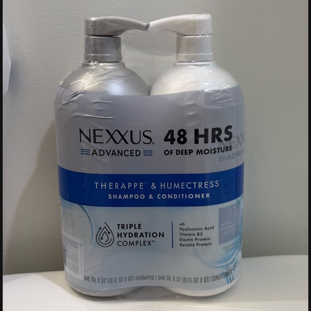 ❤️NEW!!!❤️BUNDLED SET NEXXUS Silver & Blue Hair Care Bottles.